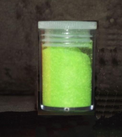 Pelúcia verde  Fluorescente